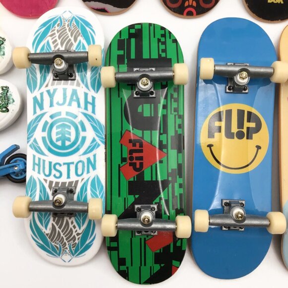 Tech Deck Fingerboard Skateboard Lot 12 Piece Plan B Almost Scooter Mixed - Picture 4 of 11